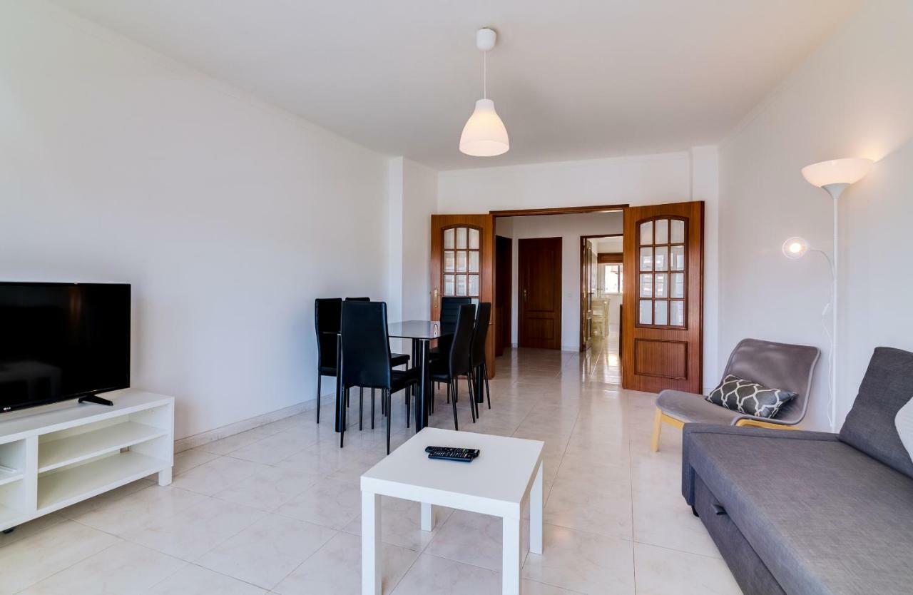 Rei - Quarteira - 3 Min To The Beach Vilamoura Eksteriør billede